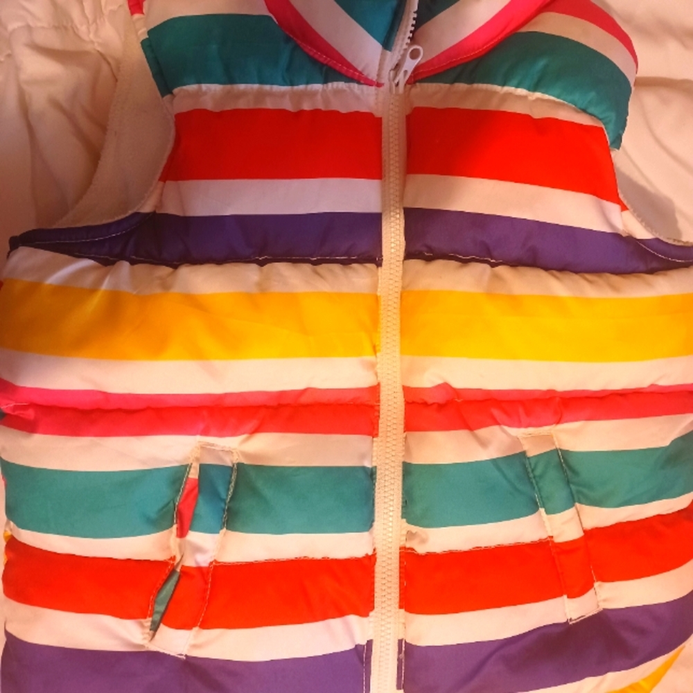Old navy striped puffer vest